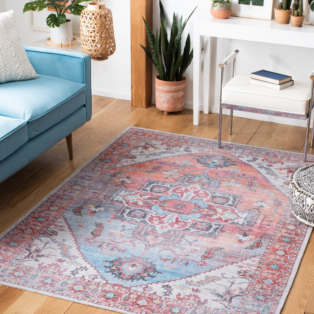 SAFAVIEH Serapi Machine Washable Nonie Boho Medallion Rug