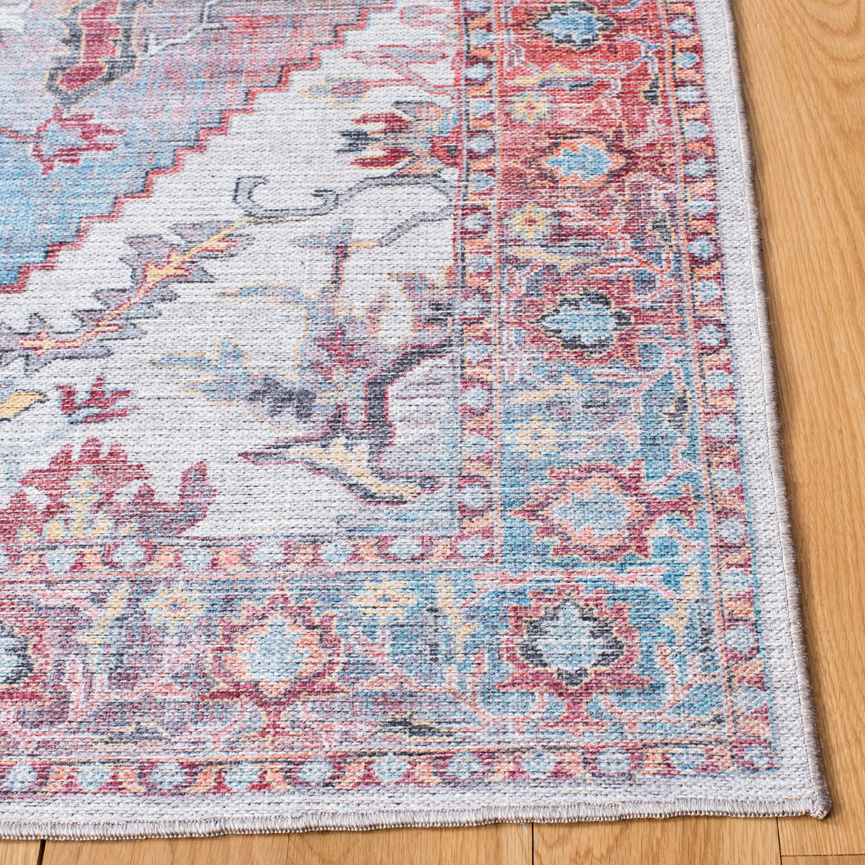 SAFAVIEH Serapi Machine Washable Nonie Boho Medallion Rug