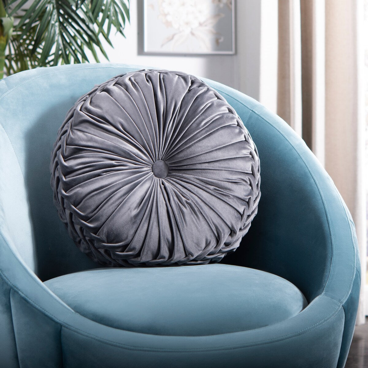 SAFAVIEH Shorena Tufted Pleated Velvet 18-inch Round Throw Pillow