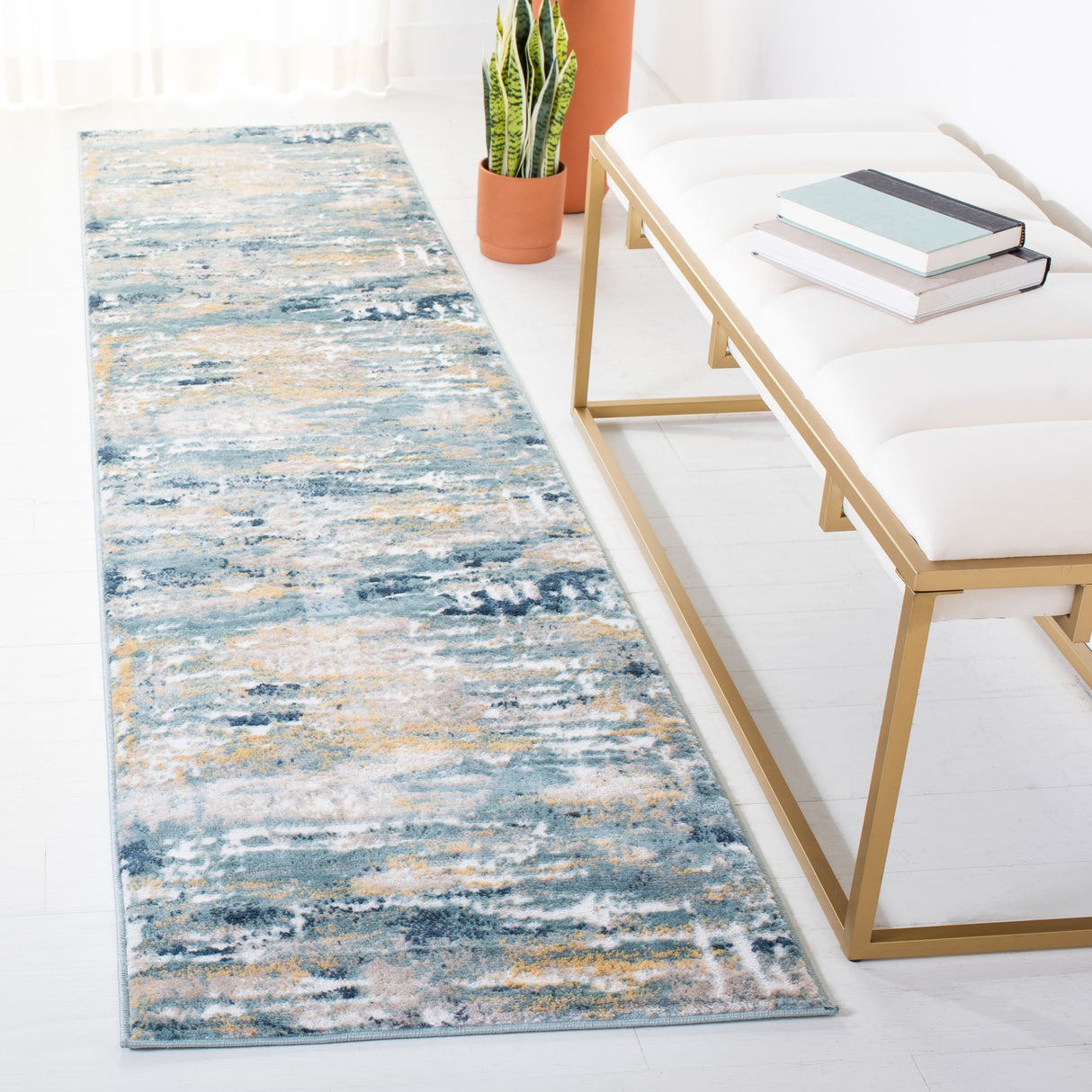 SAFAVIEH Skyler Fridoline Modern Abstract Rug