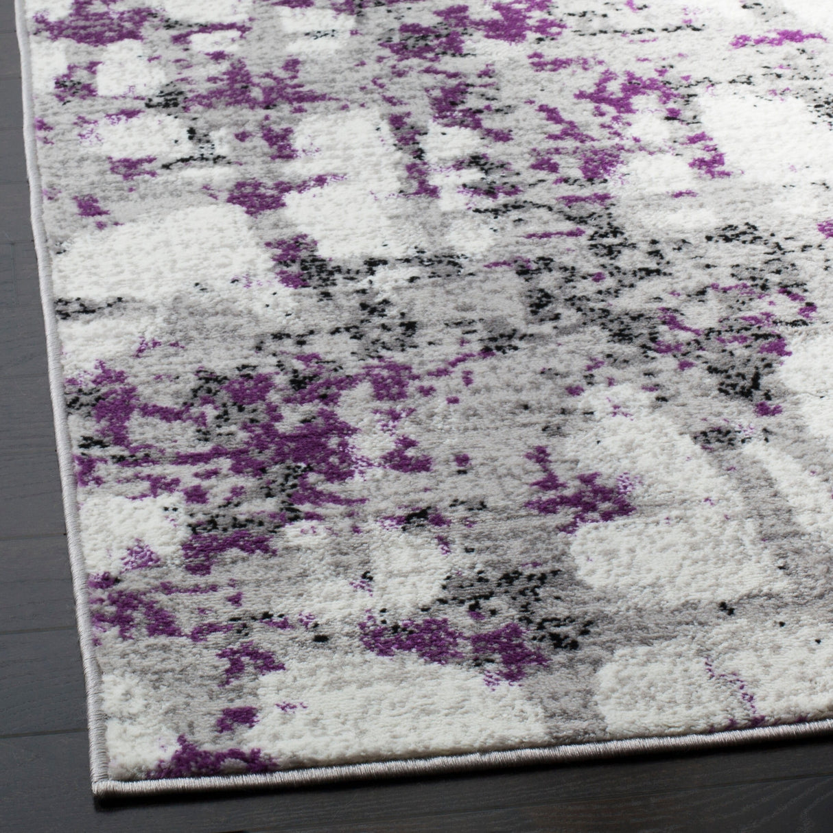 SAFAVIEH Skyler Jossie Modern Abstract Rug