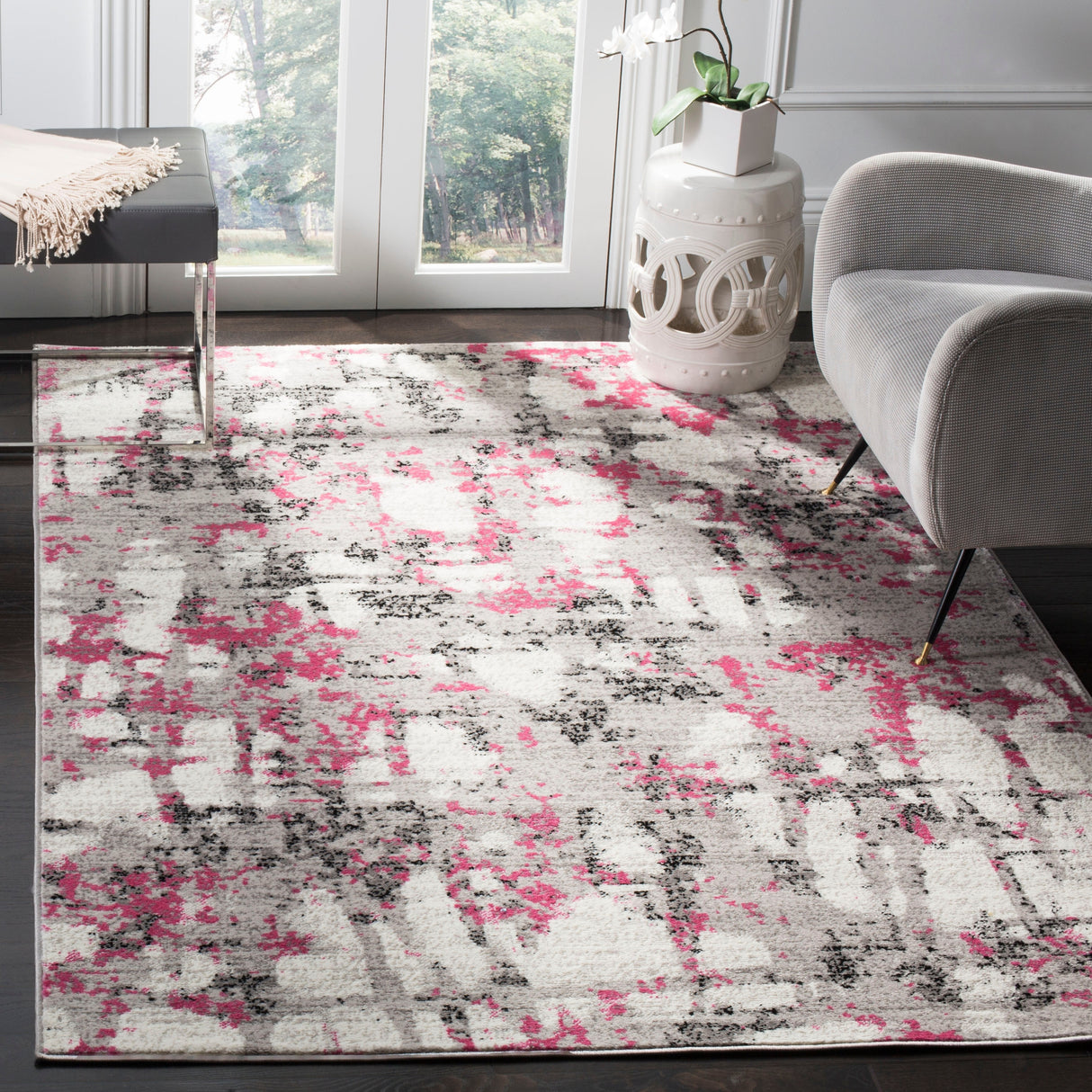 SAFAVIEH Skyler Jossie Modern Abstract Rug