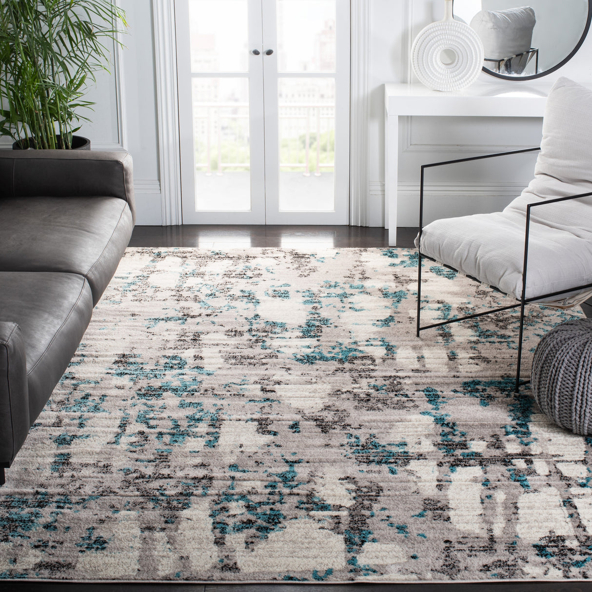 SAFAVIEH Skyler Jossie Modern Abstract Rug