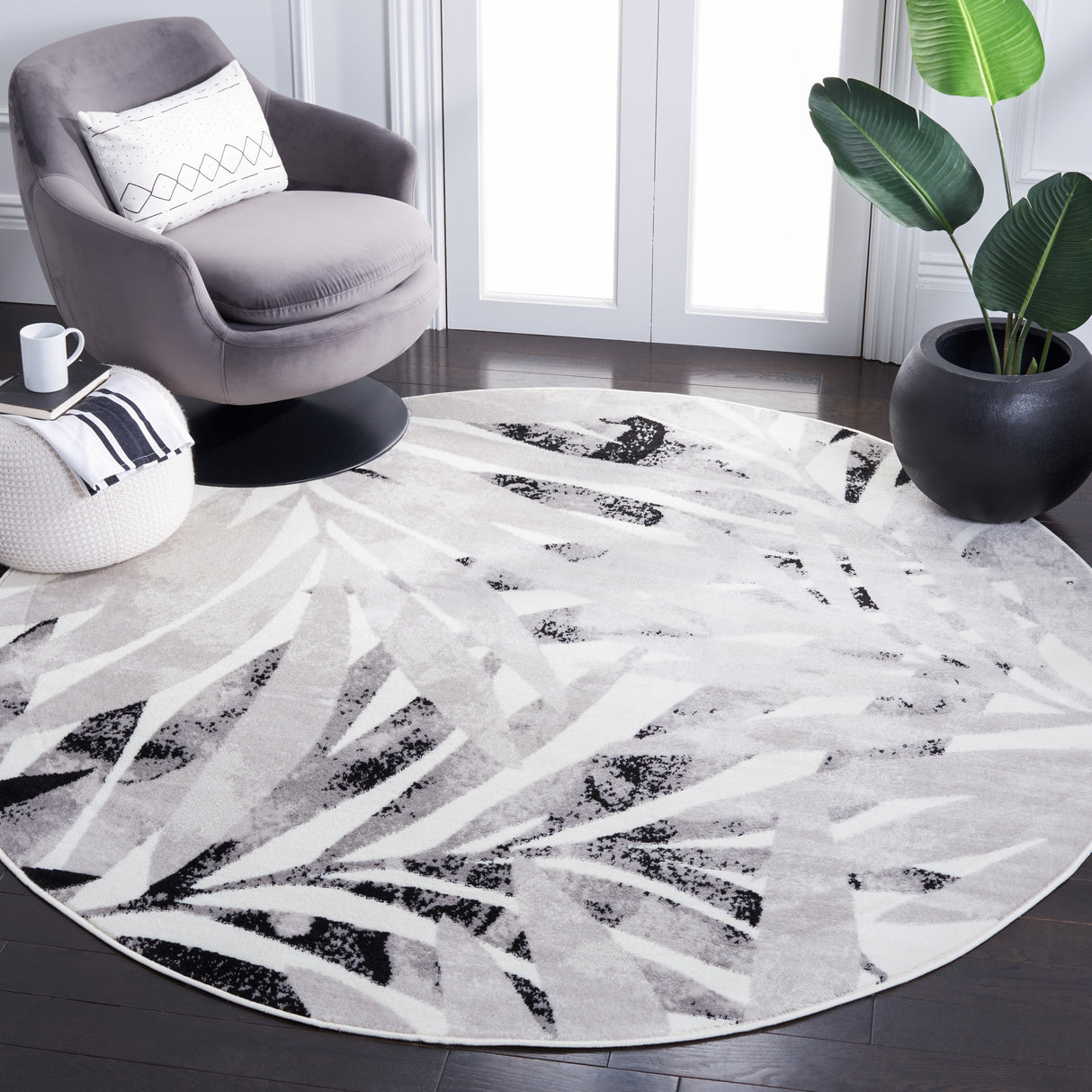 SAFAVIEH Skyler Leanna Distressed Tropical Watercolor Rug