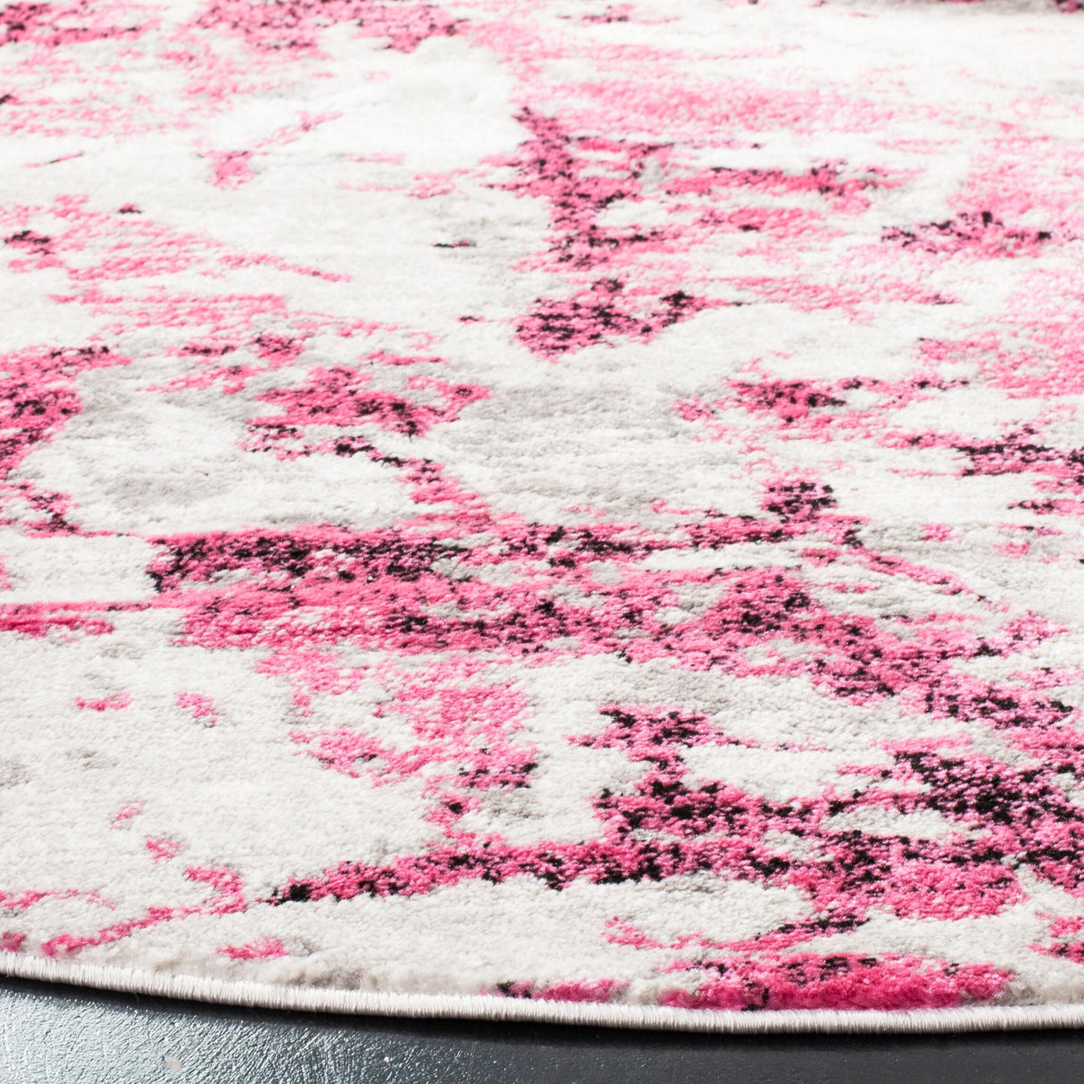 SAFAVIEH Skyler Leitha Modern Rug