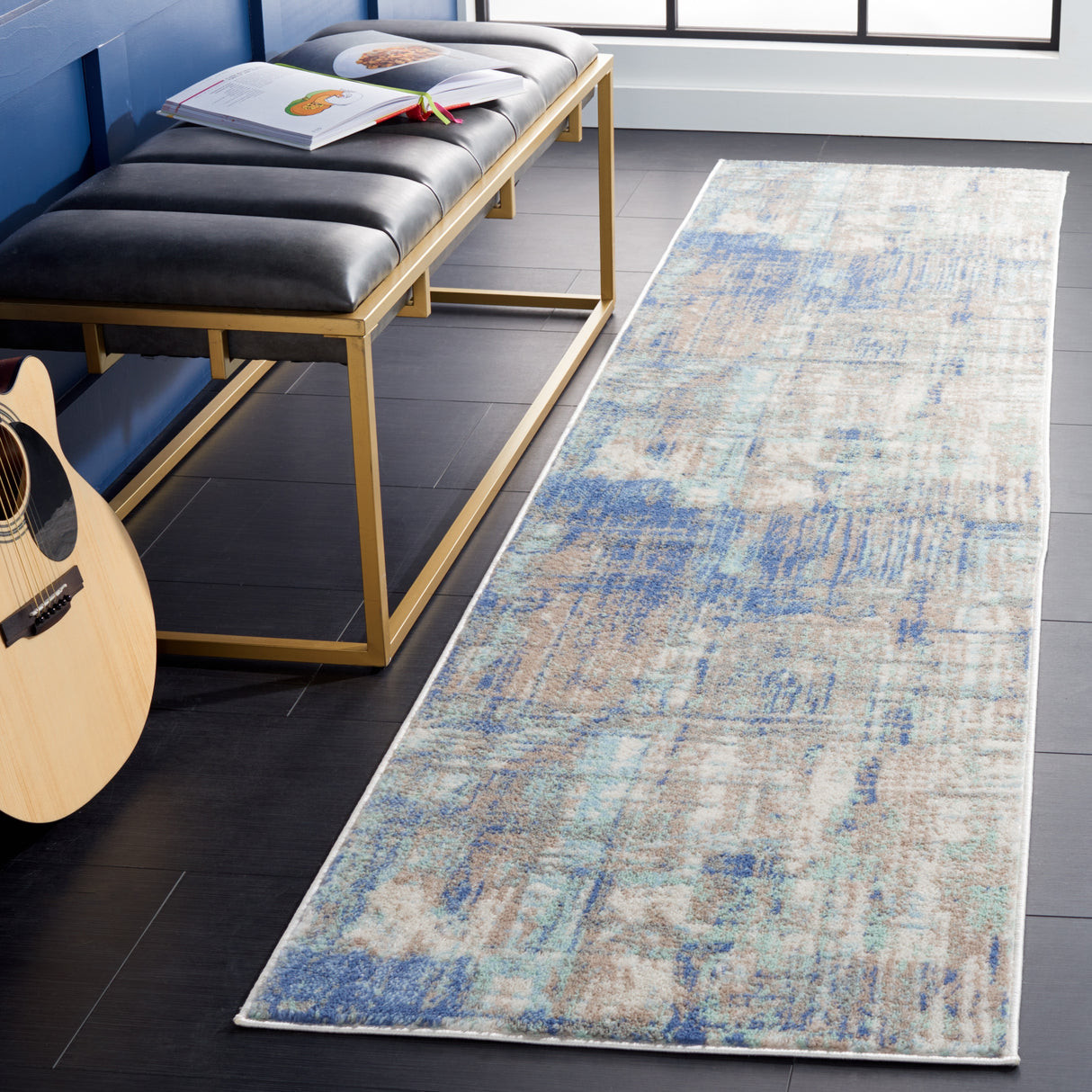 SAFAVIEH Skyler Pety Modern Abstract Rug