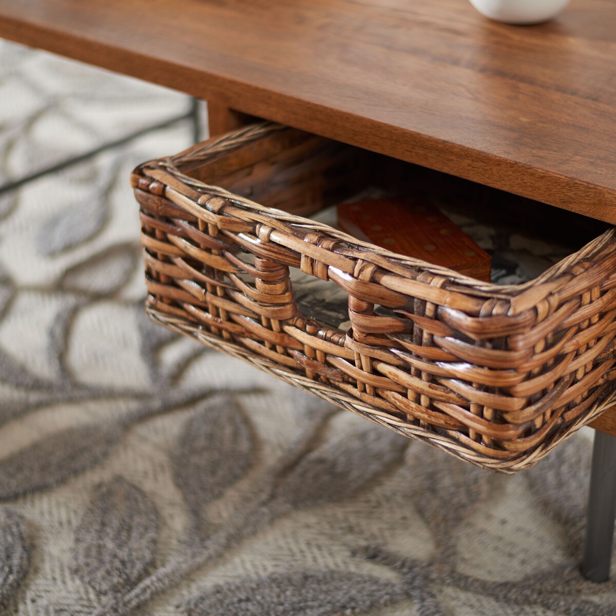 SAFAVIEH Sohaila 1-Drawer Rattan Coffee Table - 25.6" W x 45.3" L x 16.9" H - 26Wx45Dx17H