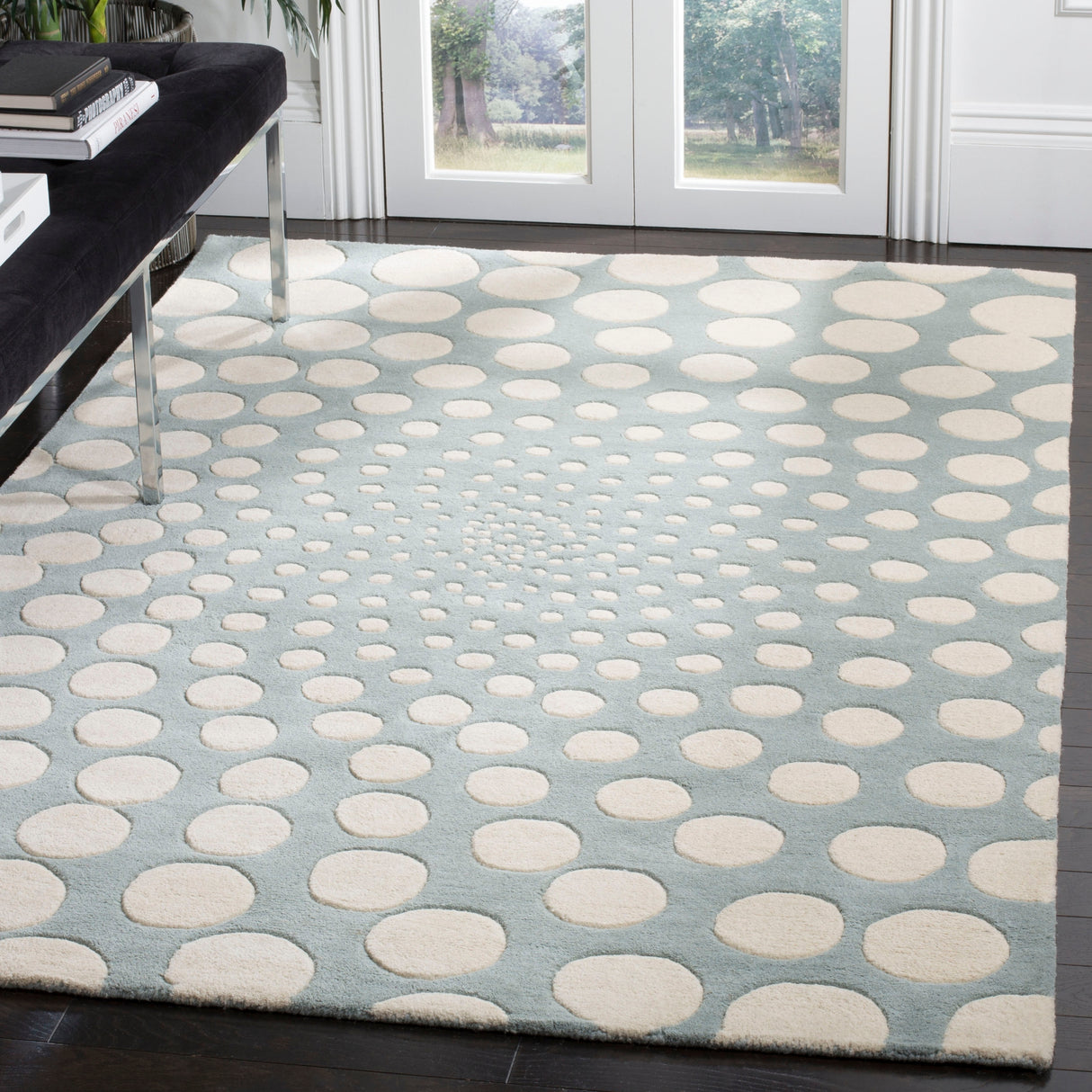 SAFAVIEH Soho Handmade Eulalia Abstract Dots N.Z. Wool Area Rug