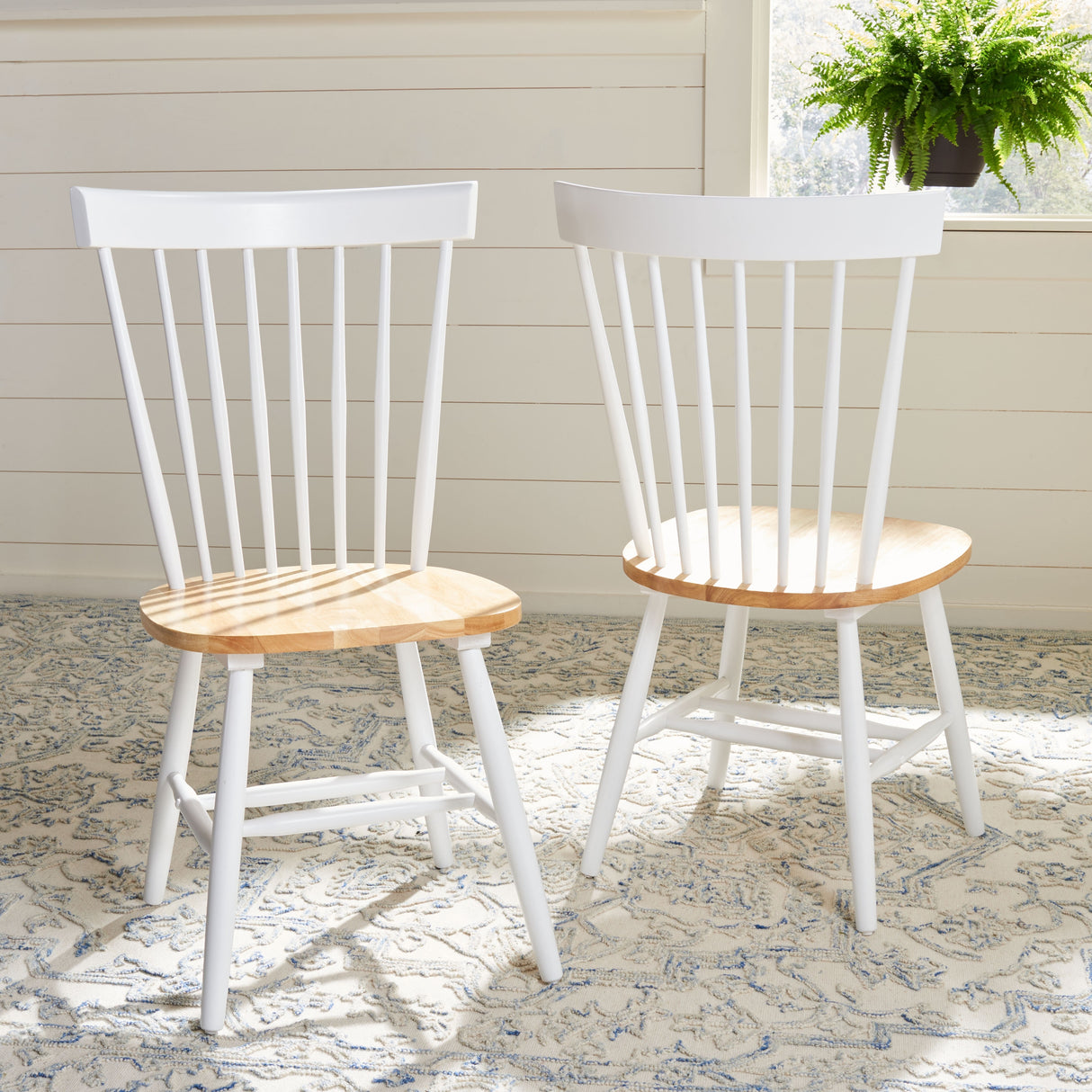 SAFAVIEH Suhair Spindle Farmhouse Dining Chair (Set of 2) - 20.5" x 21" x 36" - 21Wx21Dx36H