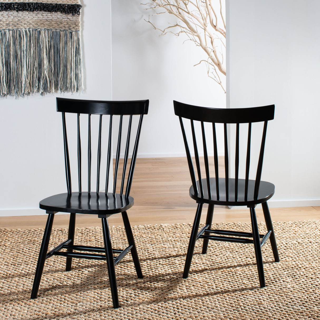 SAFAVIEH Suhair Spindle Farmhouse Dining Chair (Set of 2) - 20.5" x 21" x 36" - 21Wx21Dx36H