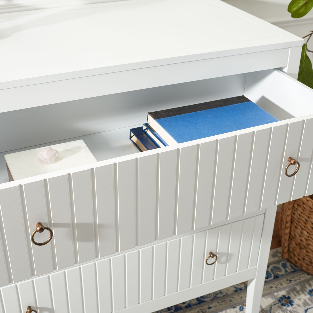 SAFAVIEH Susana White 3-Drawer Chest