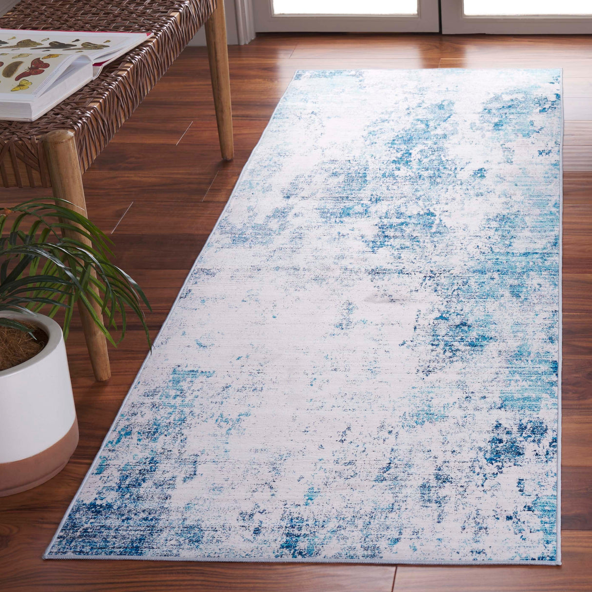 SAFAVIEH Tacoma Godi Mid-Century Modern Rug