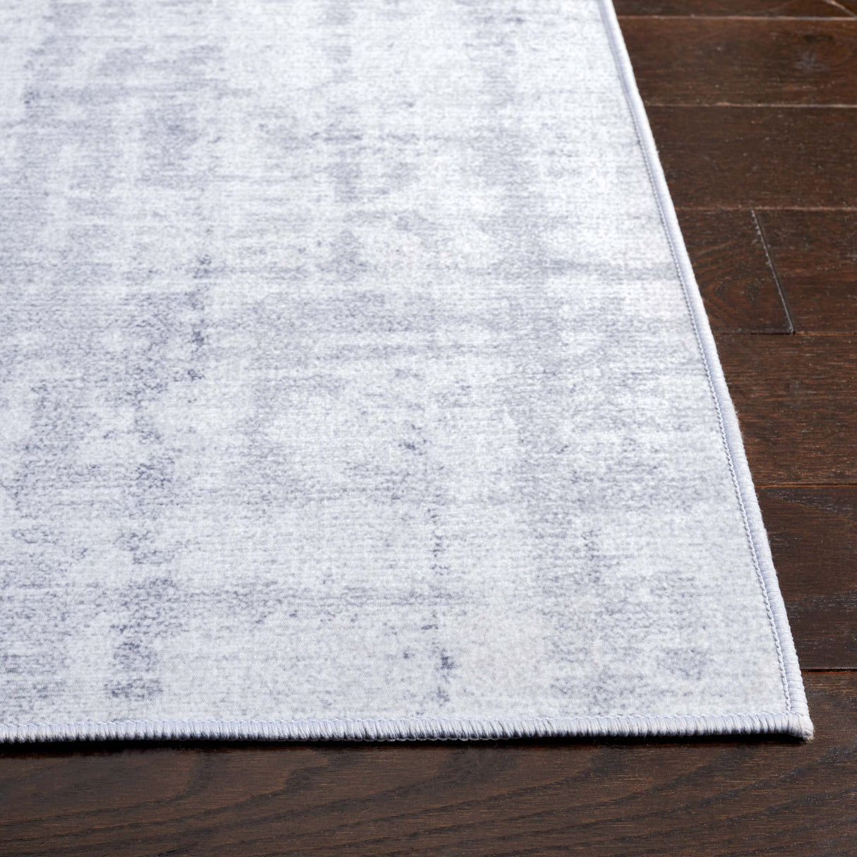 SAFAVIEH Tacoma Marcia Mid-Century Modern Machine Washable Rug.