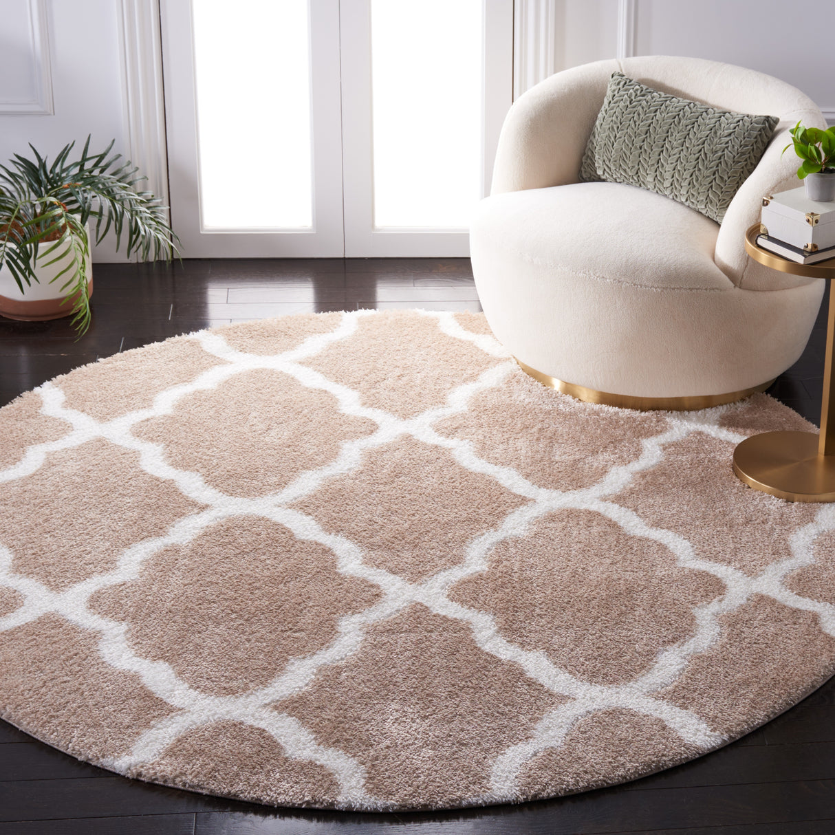 SAFAVIEH Tahoe Shag Etha Trellis 1.2-inch Thick Rug