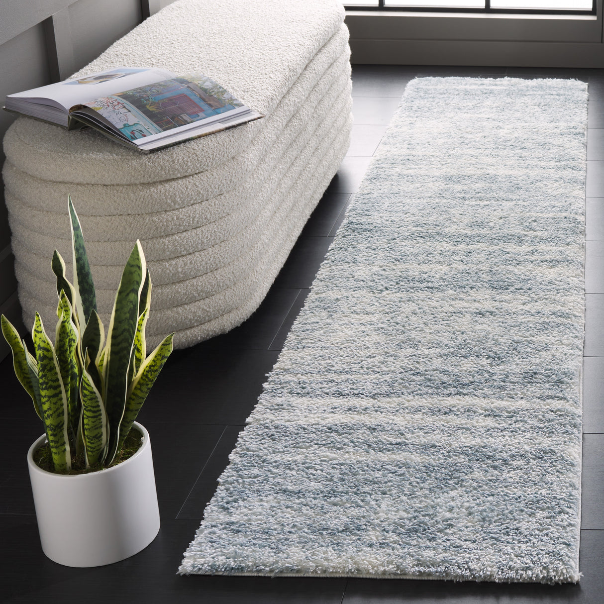 SAFAVIEH Tahoe Shag Mahala Abstract 1.2-inch Thick Rug