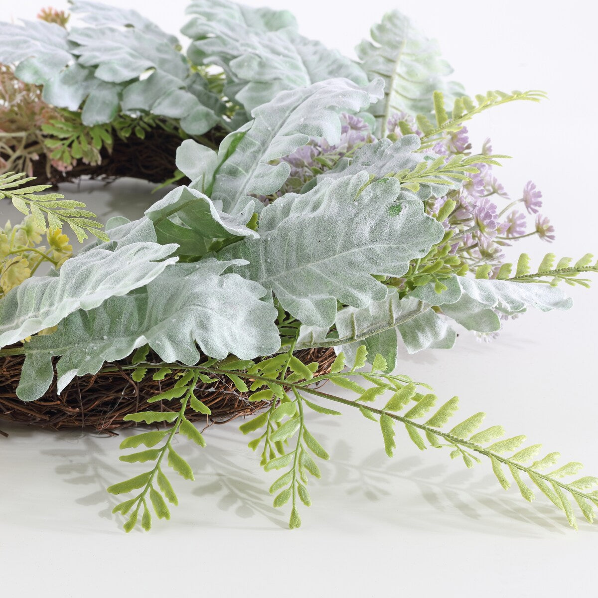 SAFAVIEH Teena Faux 21-inch Chrysanthemum & Dusty Miller Wreath