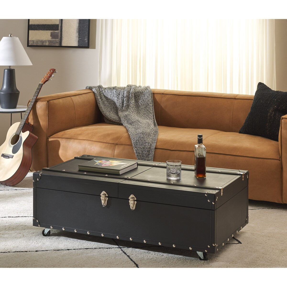 SAFAVIEH Terese Coffee Table Storage Trunk with Wine Rack - 47.2" W x 23.6" L x 15.4" H - 47Wx24Dx15H