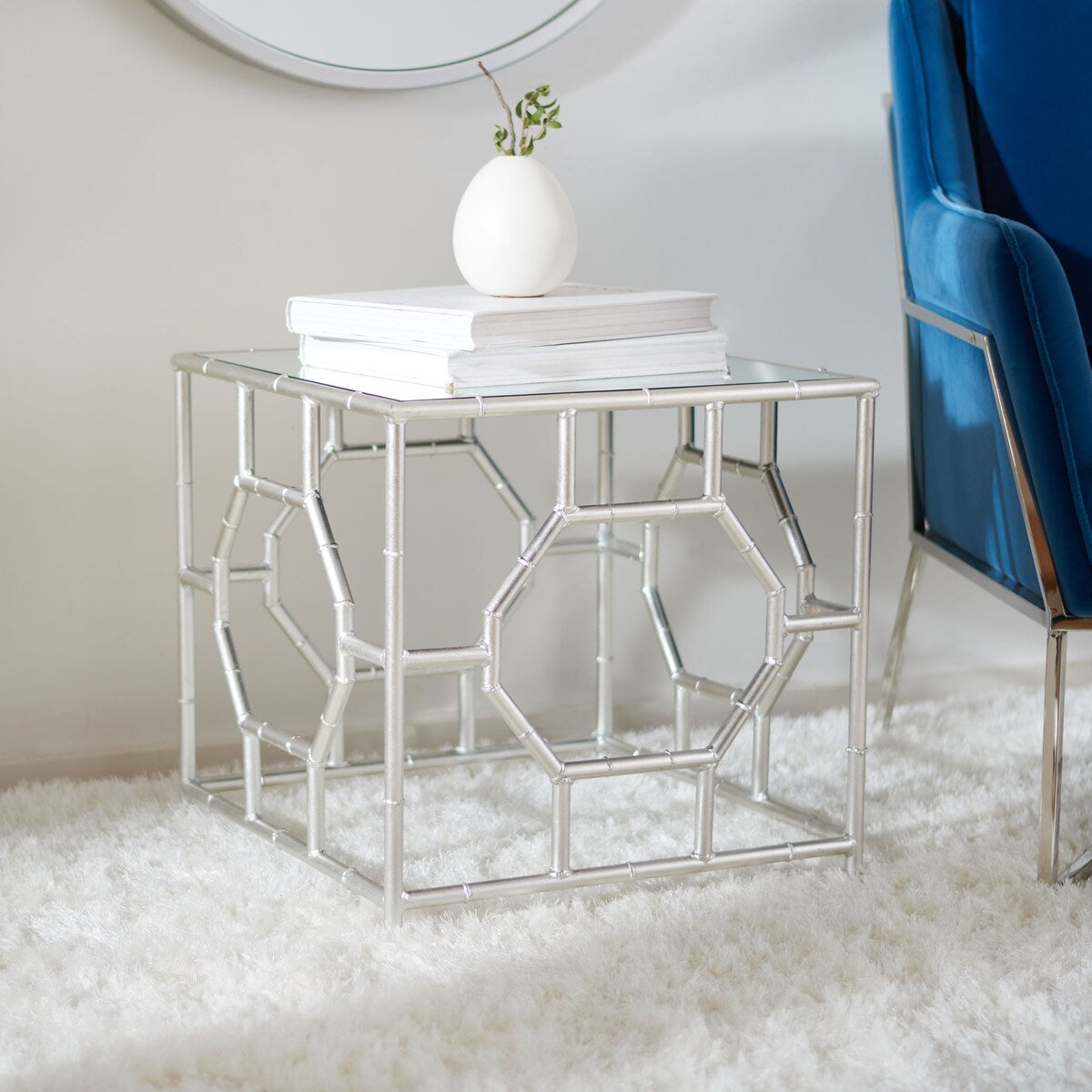 SAFAVIEH Treasures Jeljazka Silver/ Mirror Top Accent Table - 19" x 19" x 19" - 19Wx19Dx19H