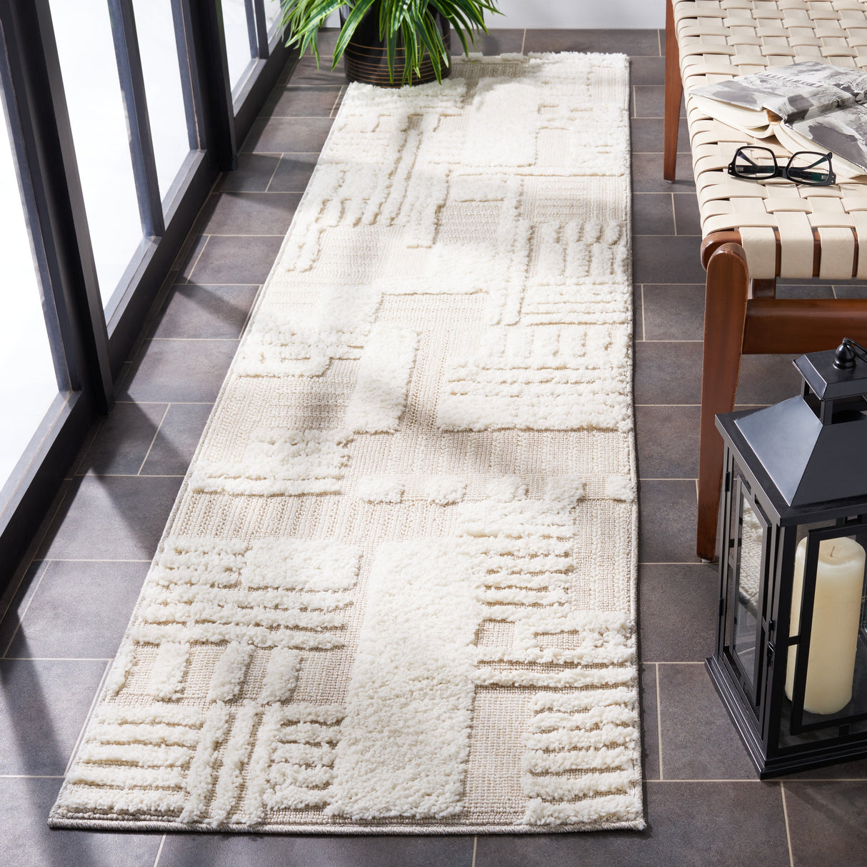 SAFAVIEH Trends Wilda Geometric Rug