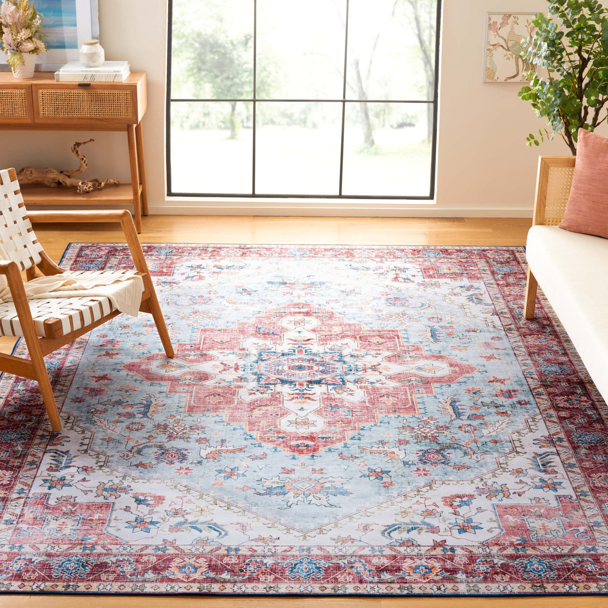 SAFAVIEH Tucson Emelia Transitional Machine Washable Rug