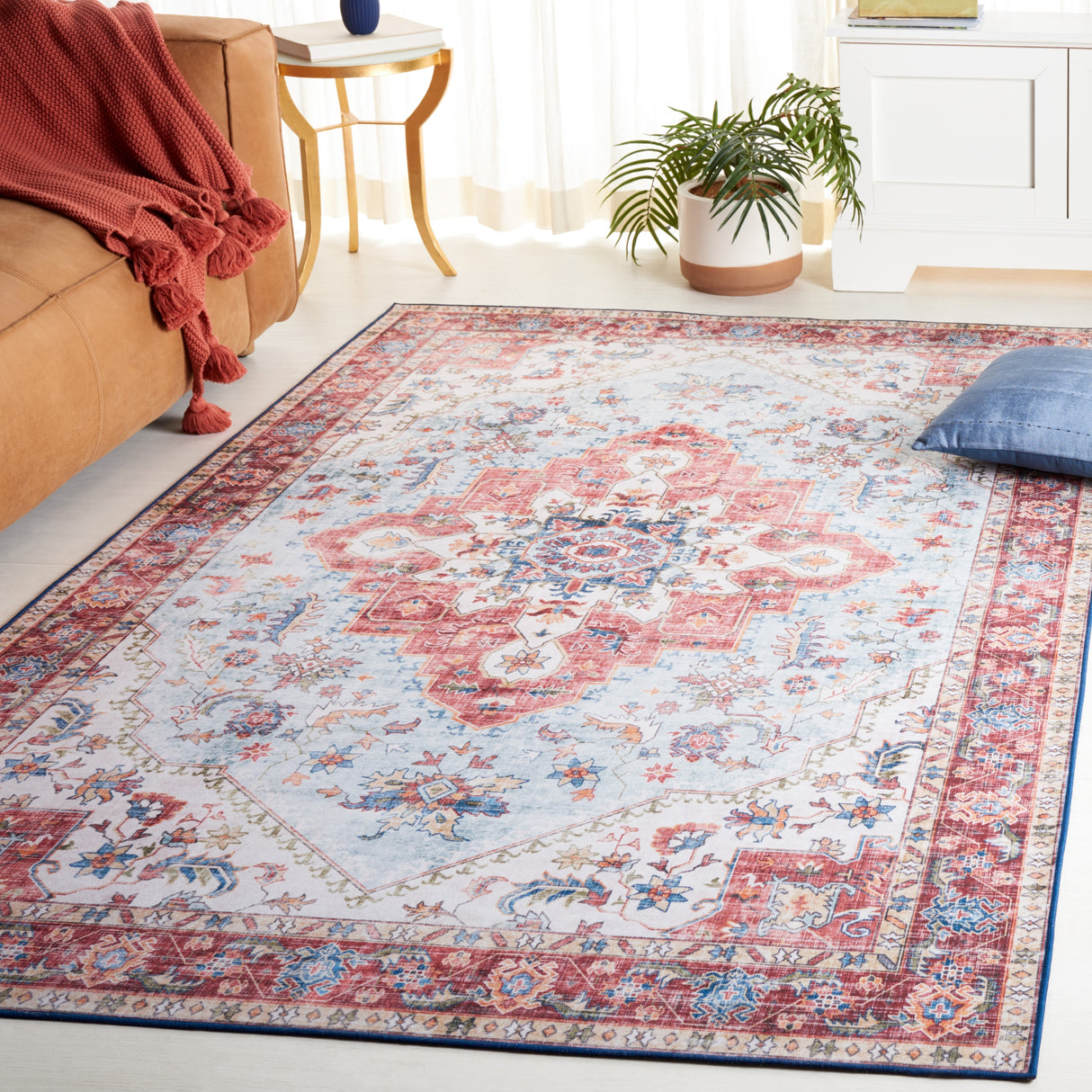 SAFAVIEH Tucson Emelia Transitional Machine Washable Rug