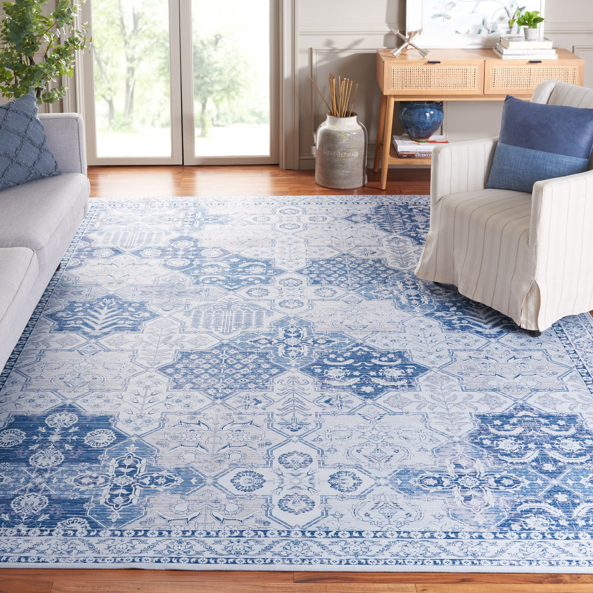 SAFAVIEH Tucson Machine Washable Slip Resistant Biruta Rug