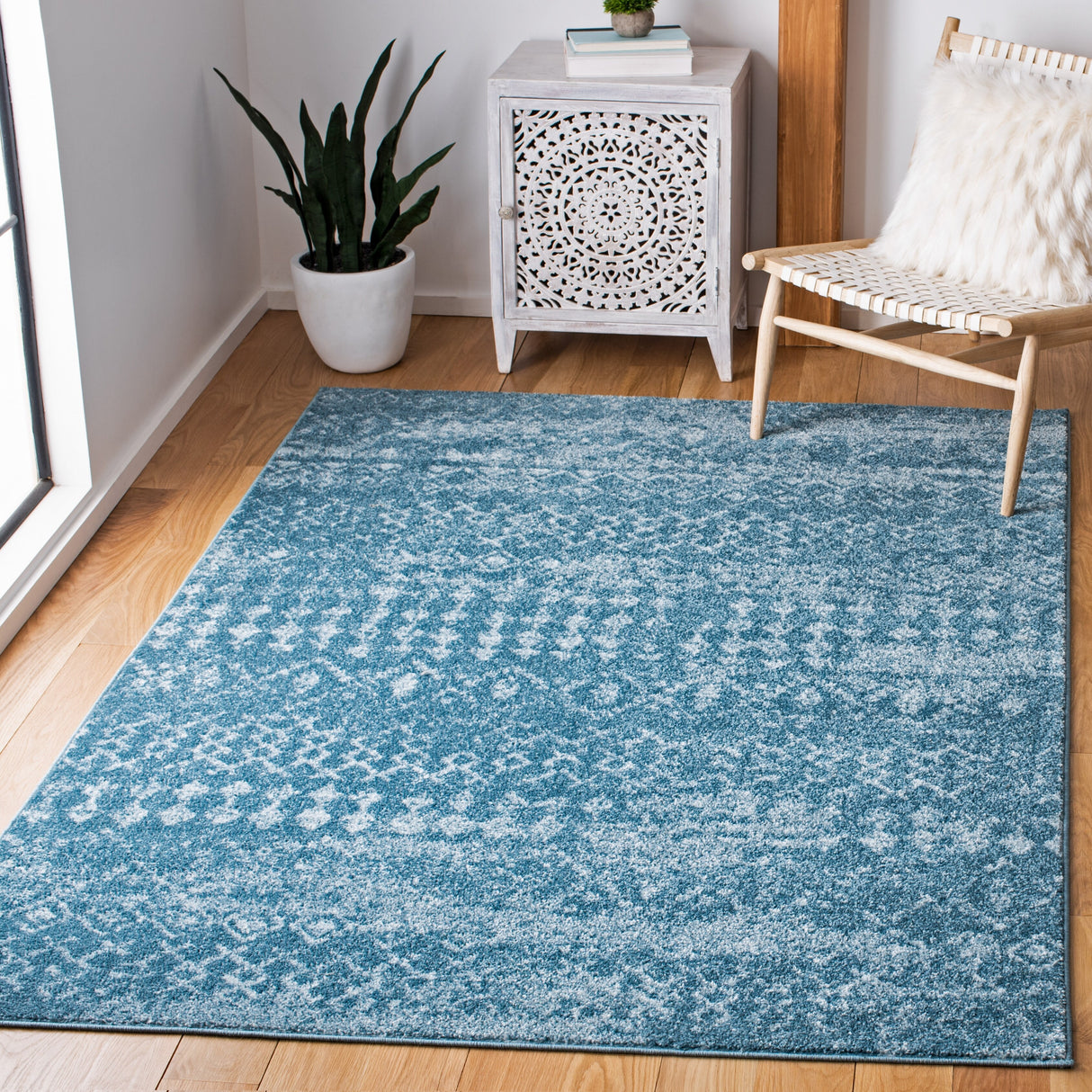 SAFAVIEH Tulum Cordie Boho Moroccan Distressed Rug