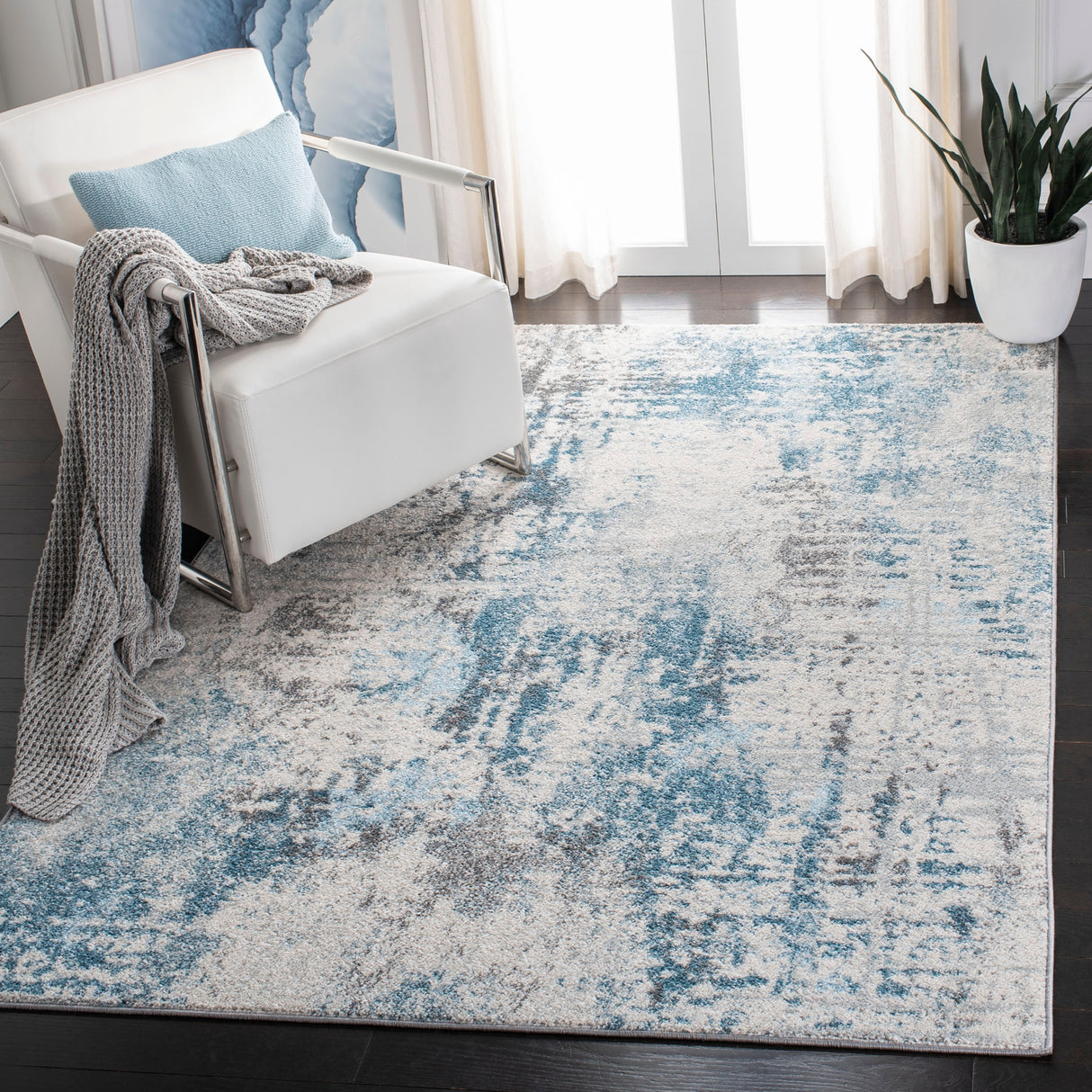 SAFAVIEH Tulum Emmaline Modern Abstract Rug