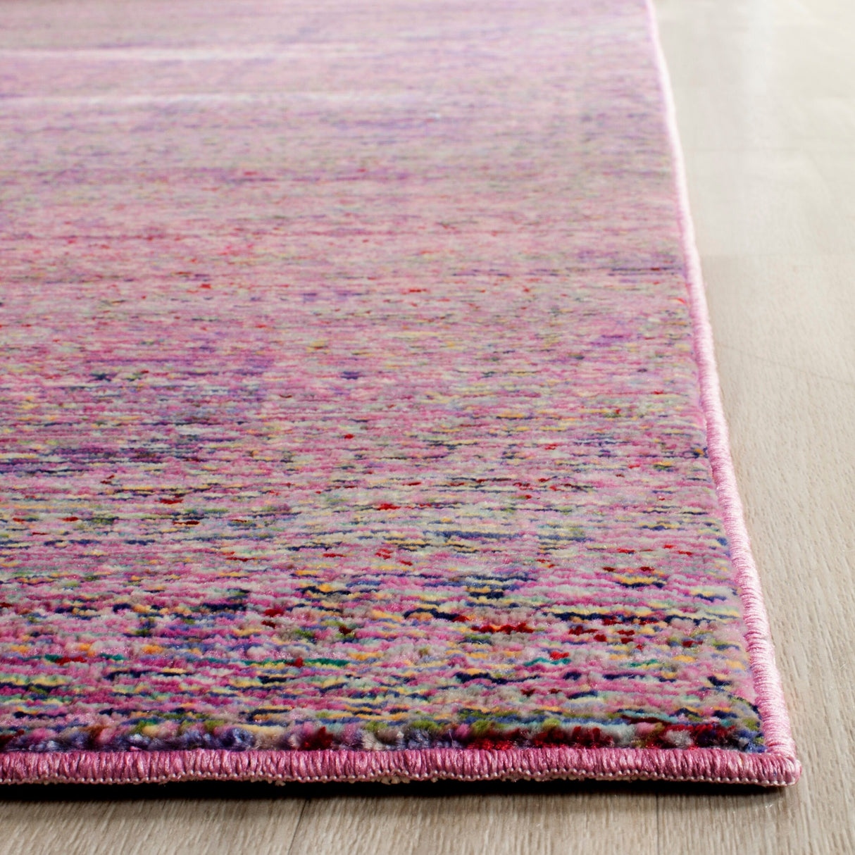 SAFAVIEH Valencia Maudy Boho Distressed Rug