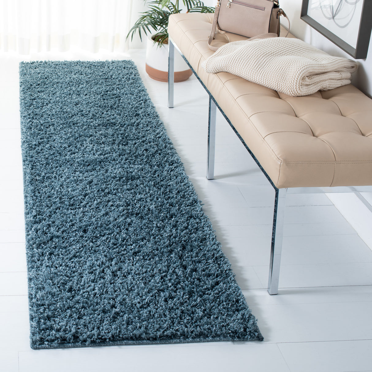 SAFAVIEH Venus Shag Durime 1.75-inch Thick Rug