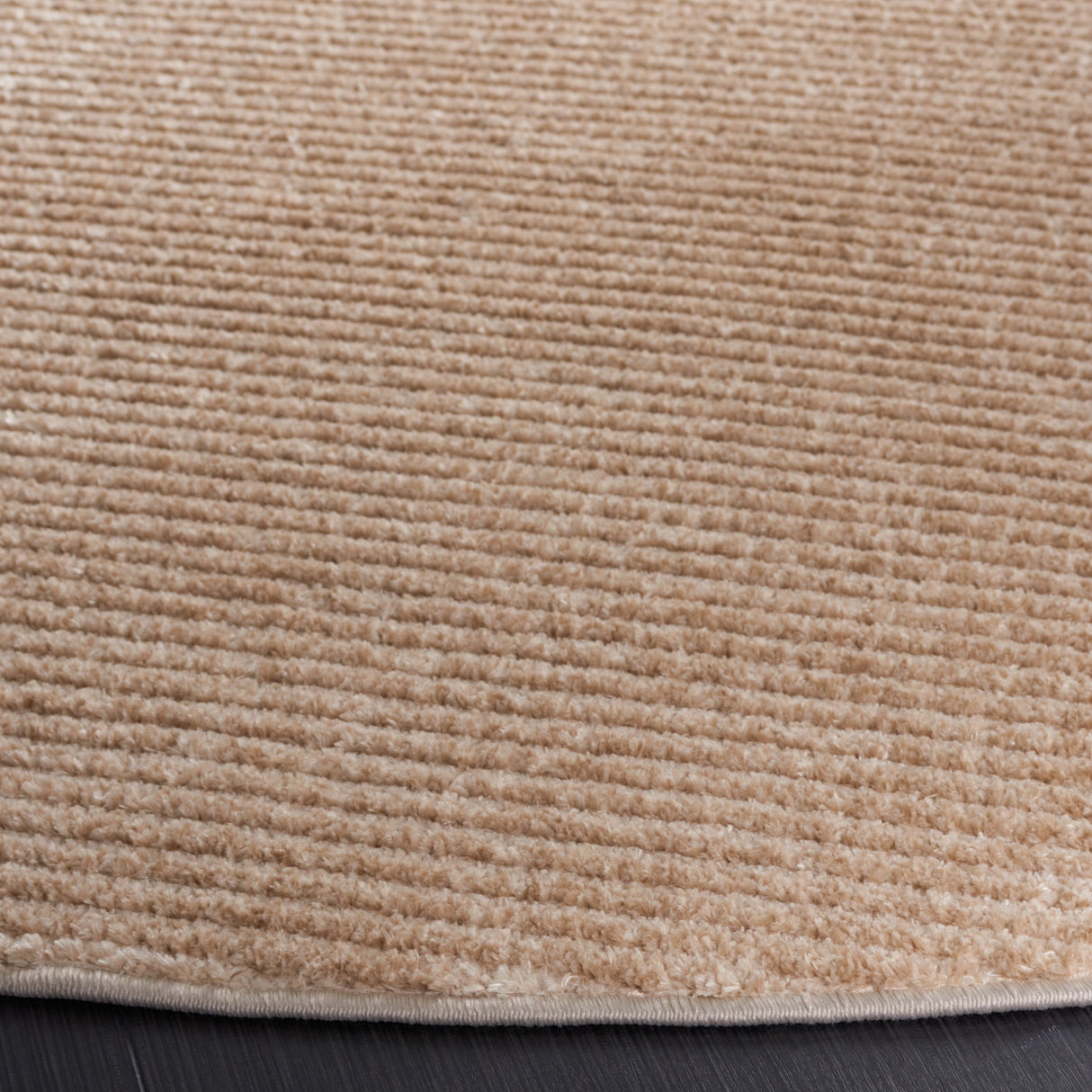 SAFAVIEH Vision Ireene Contemporary Solid Rug