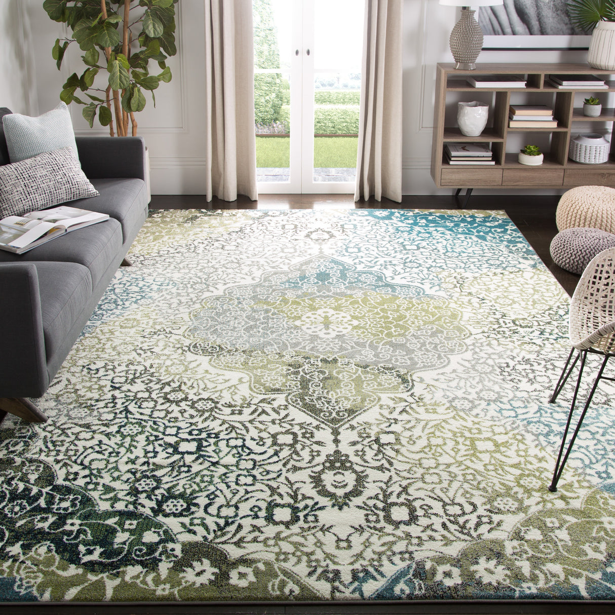 SAFAVIEH Watercolor Sierra Modern Abstract Medallion Rug