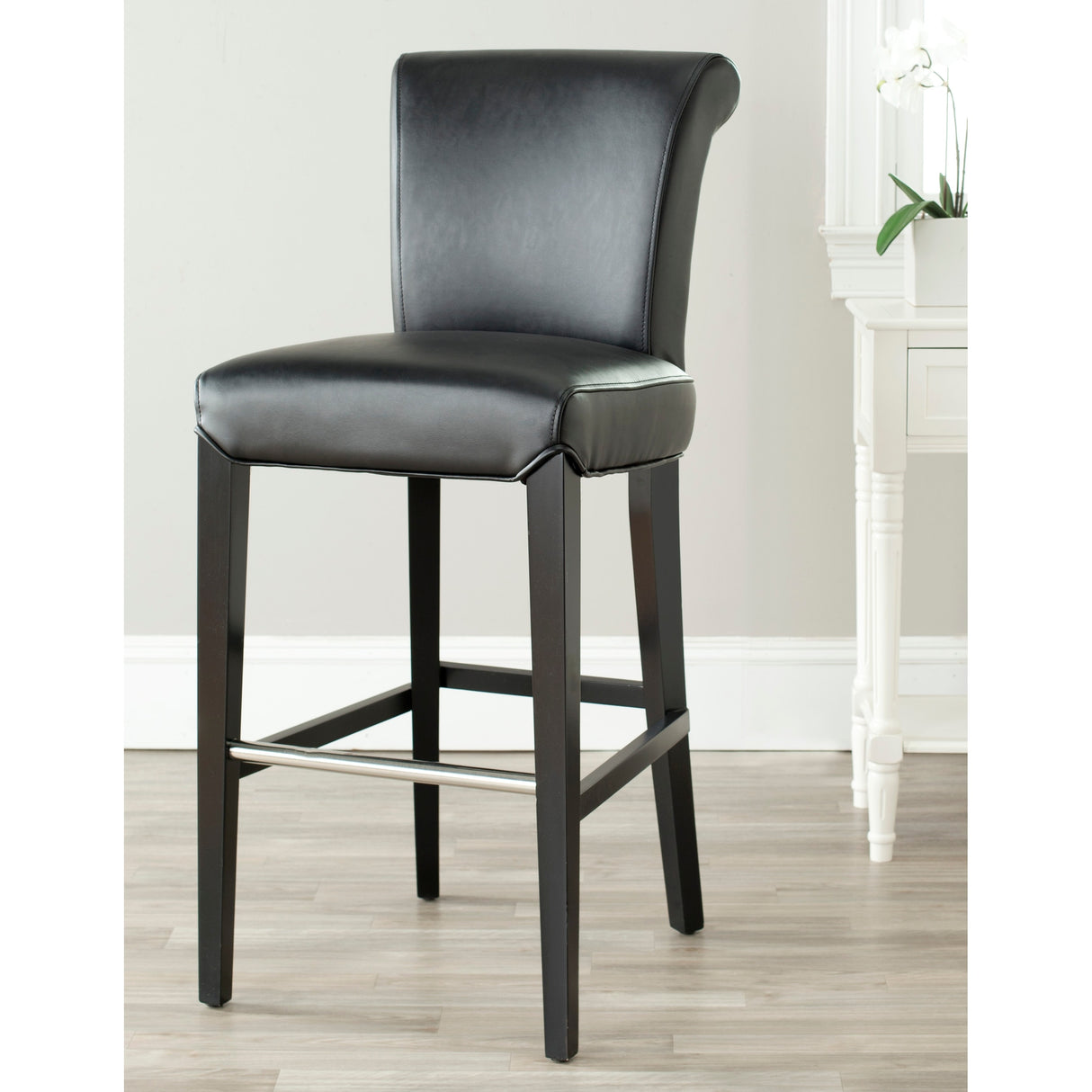 SAFAVIEH Yasmin Black Leather 29-inch Bar Stool - 19Wx23Dx44H