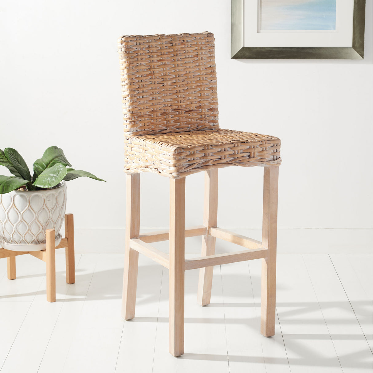 SAFAVIEH Yuna Rattan 30-inch Bar Stool - 20.1" W x 18.5" L x 43.3" H - 20Wx19Dx43H