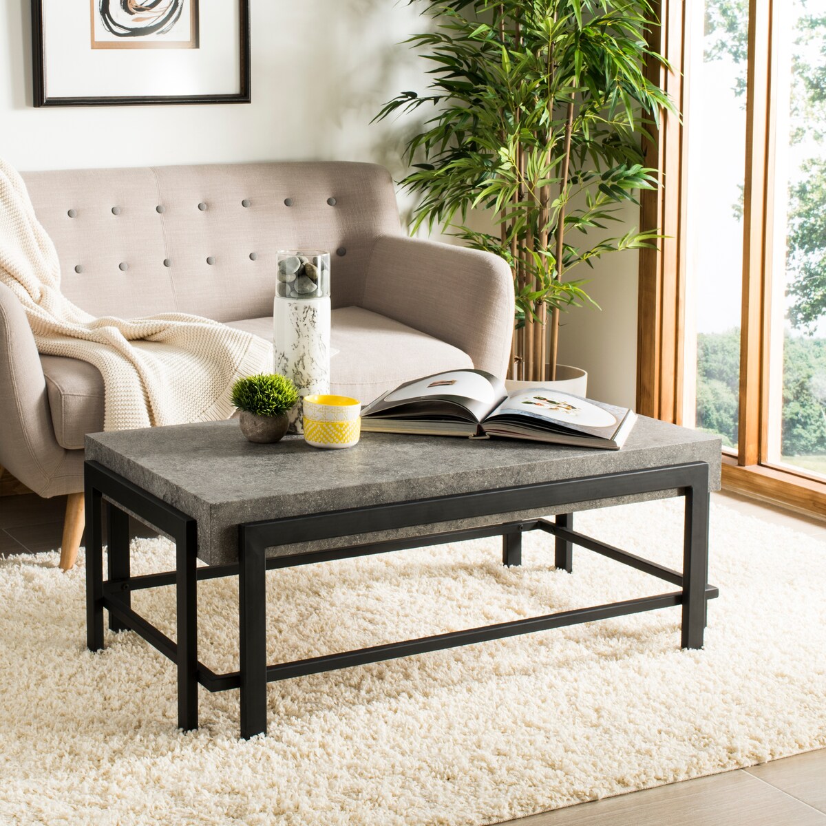 SAFAVIEH Zettie Dark Grey/ Black Coffee Table - 43.3" x 23.6" x 15.7" - 43Wx24Dx16H