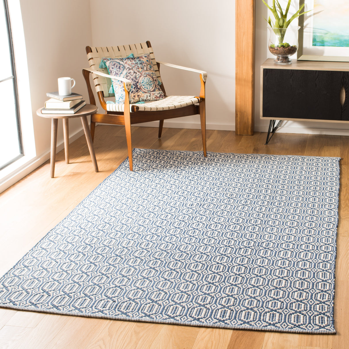 SAFAVIEH, Handmade Flatweave Montauk Marseilles Casual Cotton Rug