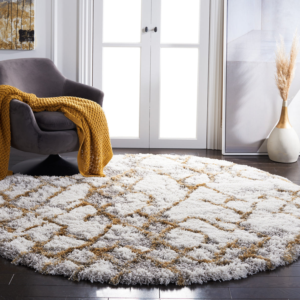 SAFAVIEH, Horizon Shag Rhiannan Flokati 2.6-inch Thick Rug