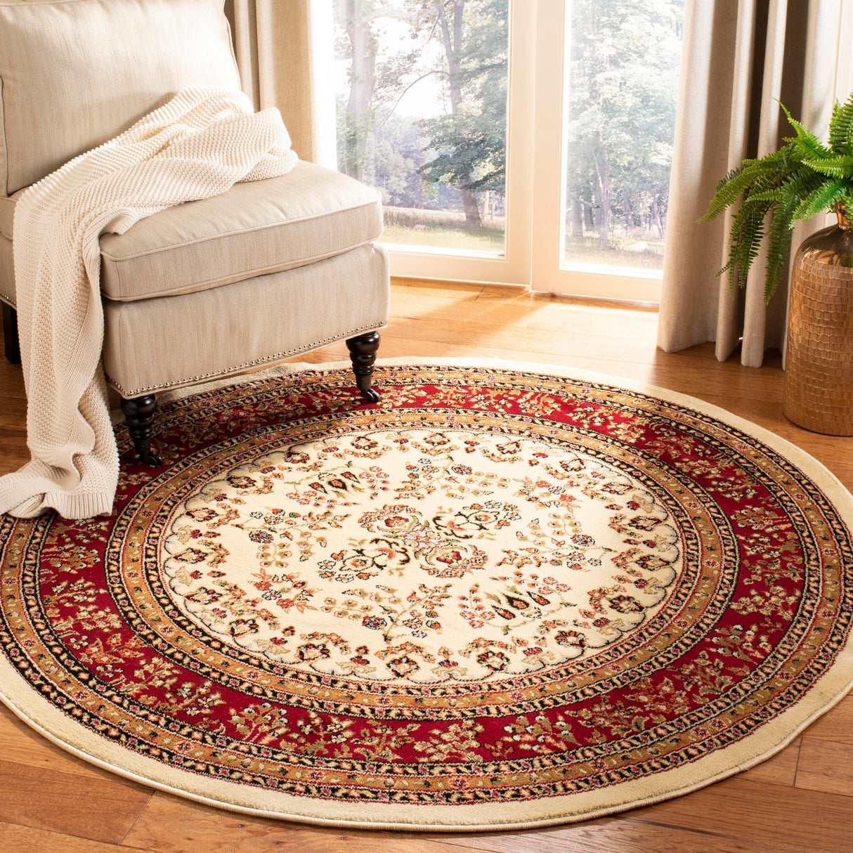 SAFAVIEH, Lyndhurst Sonja Traditional Oriental Rug