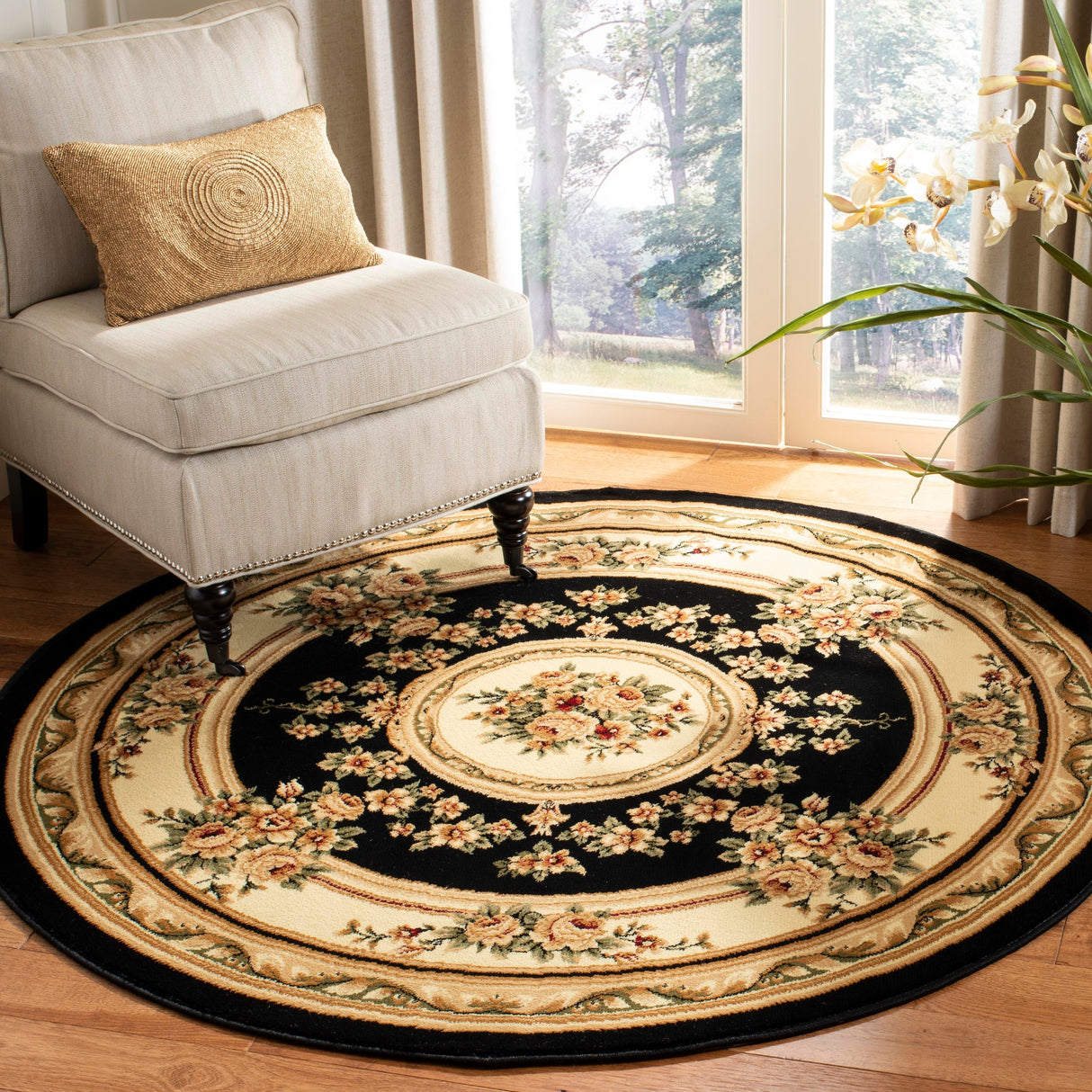 SAFAVIEH, Lyndhurst Utako Traditional European Oriental Rug