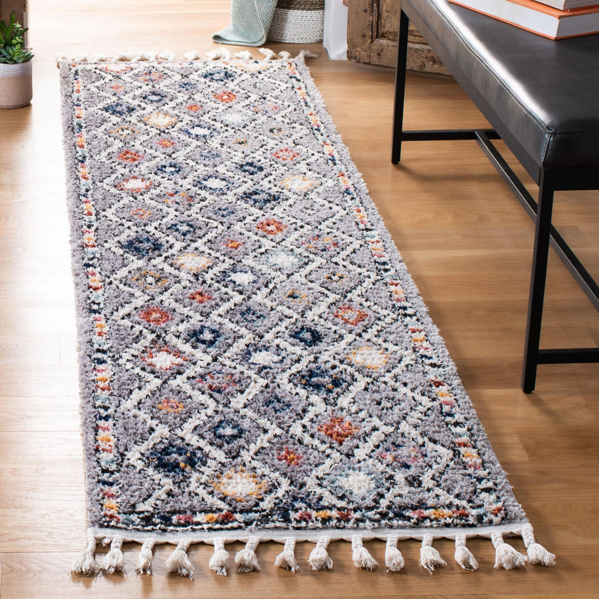 SAFAVIEH, Morocco Zeta Tribal Rug